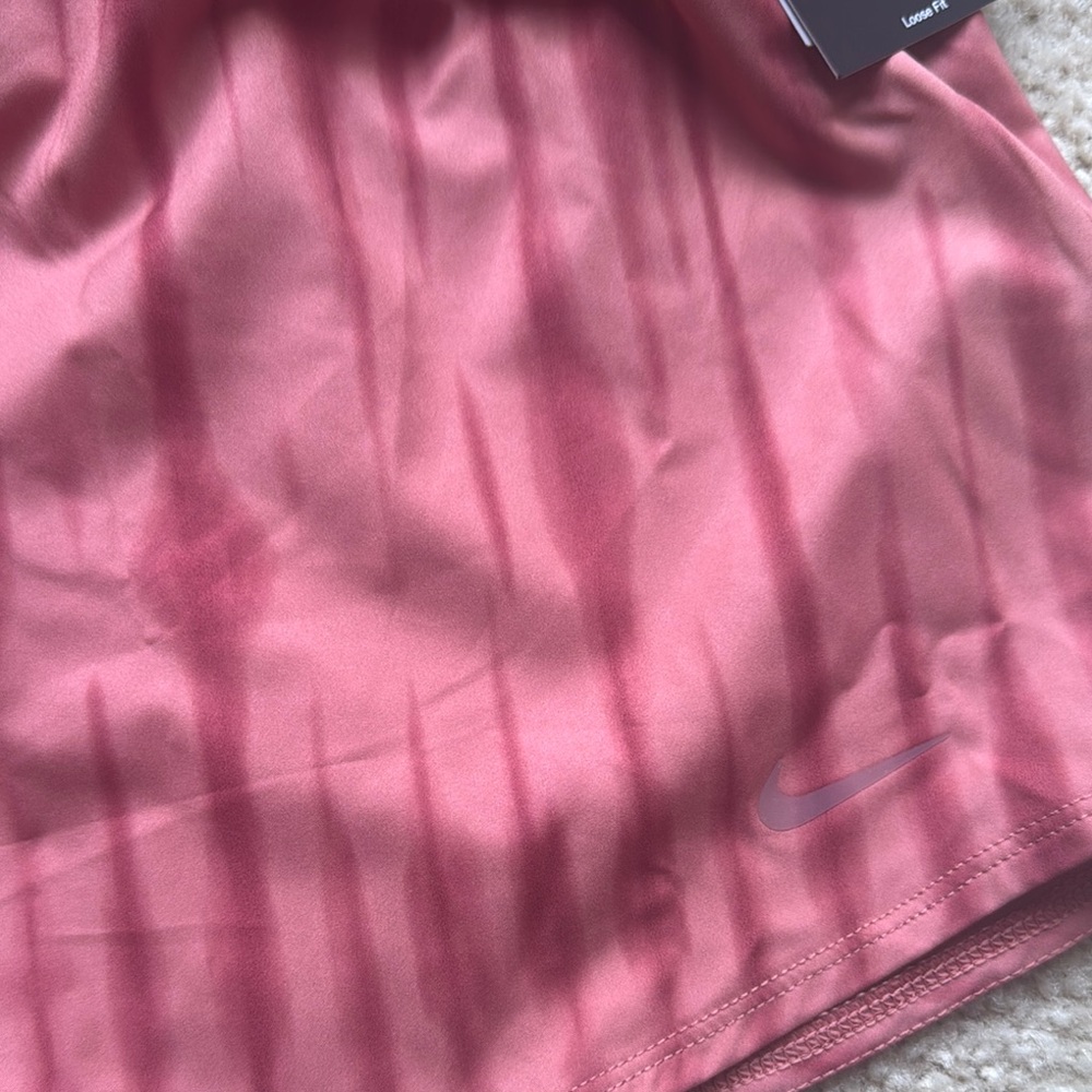Nike Women's Pink Shorts - Picture 2 of 5
